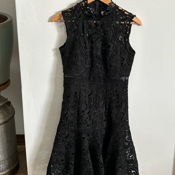 Bardot Black Lace Cut Out Dress Mock Neck - Picture 7 of 8